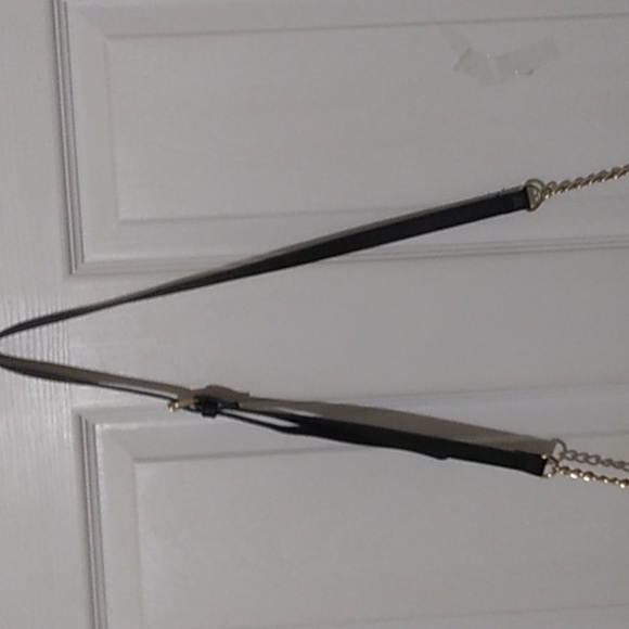 Primark womans cross-over purse - Picture 2 of 10